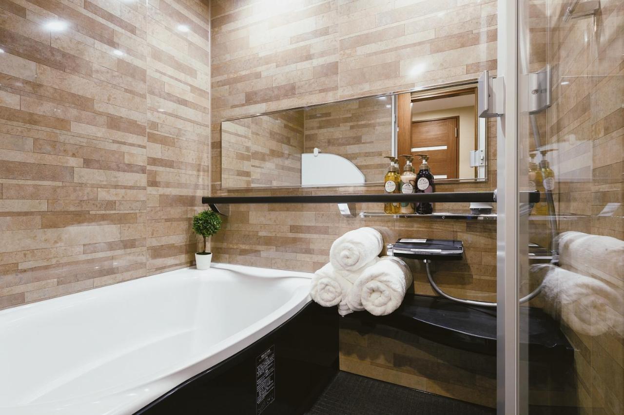 Cherry Blooming Tokyo- All Suite Boutique Hotel 东京伊樱里-中央区全套房艺术酒店 Экстерьер фото
